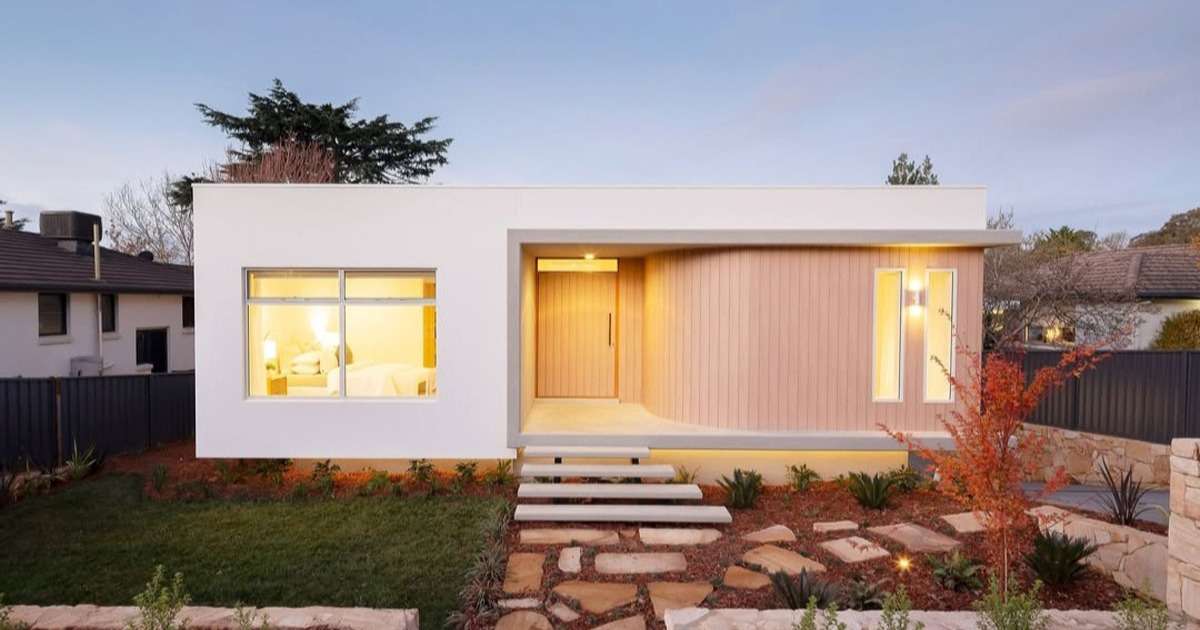 Knockdown and Rebuild or Renovate? Here's How to Decide